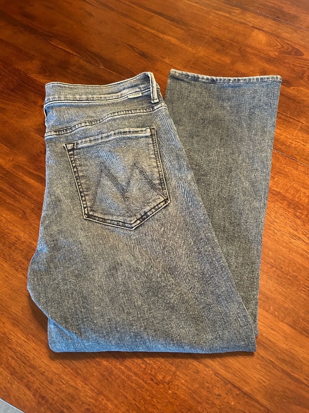 MOTHER Faded Blue Ankle Crop Jeans